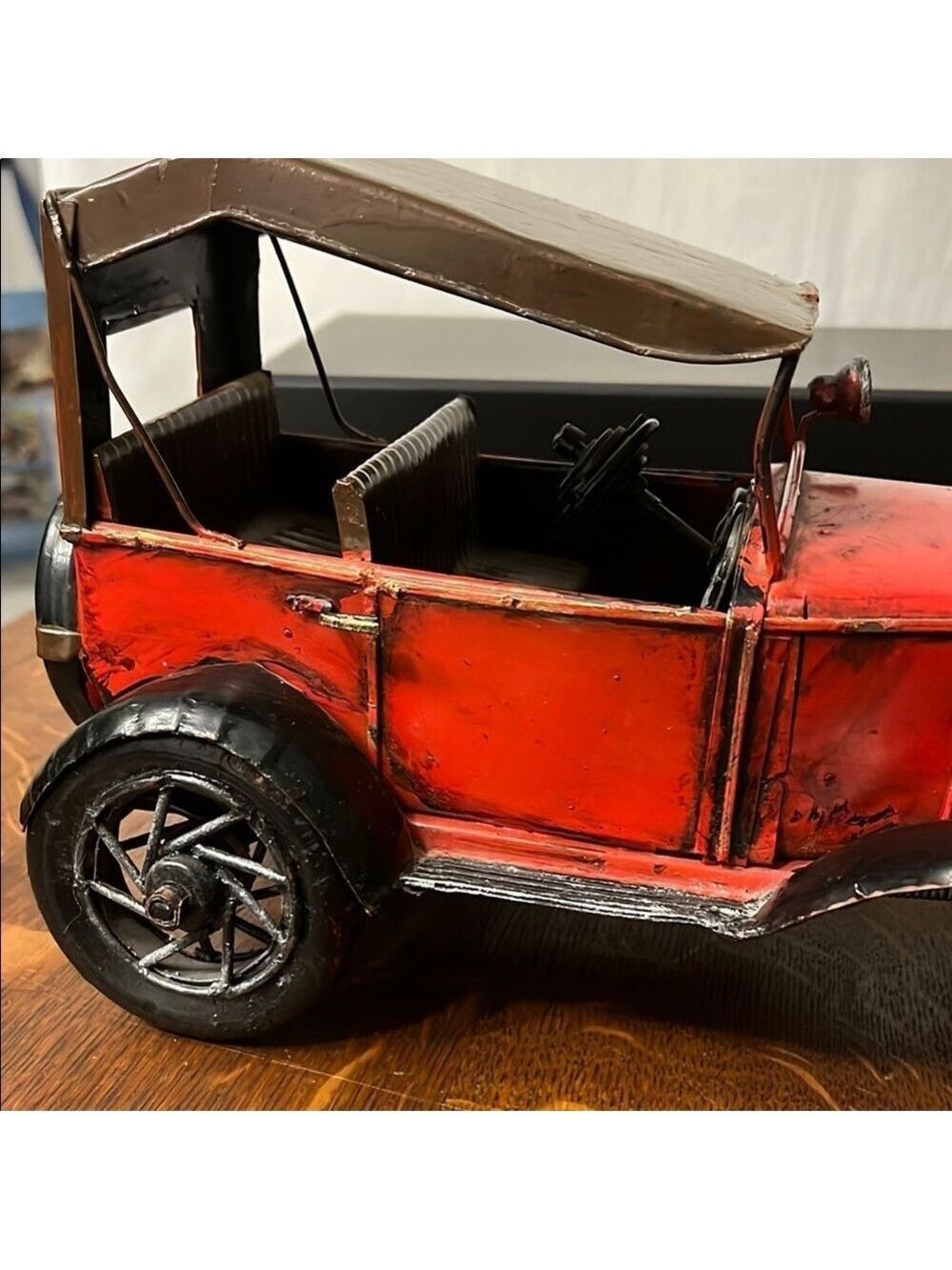 Red Metal Vintage Model Car - Picture 6 of 9
